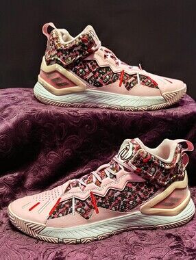 *Brand New* 2022 Adidas- (D Rose Son of Chi)** 'Christmas - Clear Pink'! ! !